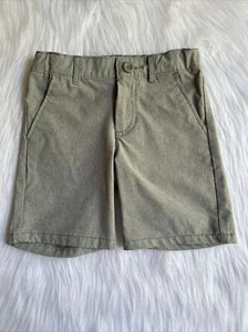 Boy’s Cat & Jack Gray Chino Shorts - Size 5 - Picture 1 of 5