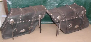 Vintage Harley Davidson Pair Leather Saddlebags - Original - Foto 1 di 12