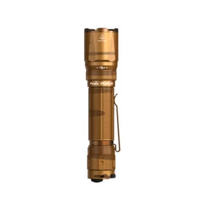 TORCIA - FENIX - TK20R UE DESERT CAMO TACTICAL FLASHLIGHT 2800 Lumens - Foto 1 di 1