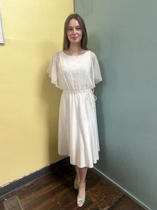 Vintage 70s Diamonds Run White Polyester Dress & Ditsy Floral Capelet S - Picture 1 of 5