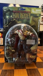 Legacy Of Kain Soul Reaver Action Figure Scatola Blu Giocattoli 2001 Kain - Foto 1 di 2