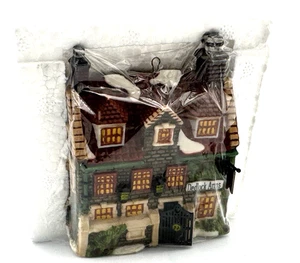 Dept 56 Dedlock Arms Charles Dickens Heritage 1994 Collectors Ornament Orig Box - Picture 1 of 3