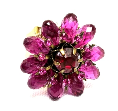 Anillo Lovey Big Flor Púrpura Piedras Cristal Por Michal Negrin Foto 1 de 4