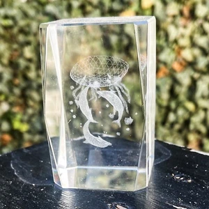 3D Frolicking Dolphin Paperweight Laser-Etched Lead Crystal Glass Cube - Picture 1 of 3