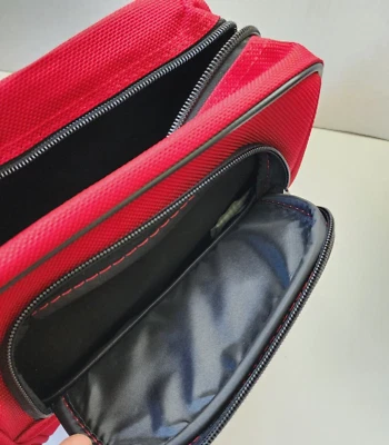Samsonite travel bag toiletries jewelry sturdy new no tags zippers red & black - Image 1 of 4