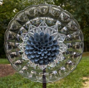 Blue Gray Blossom/Iridescent Glass Garden Flower Repurposed Suncatcher Yard Art - Picture 1 of 6
