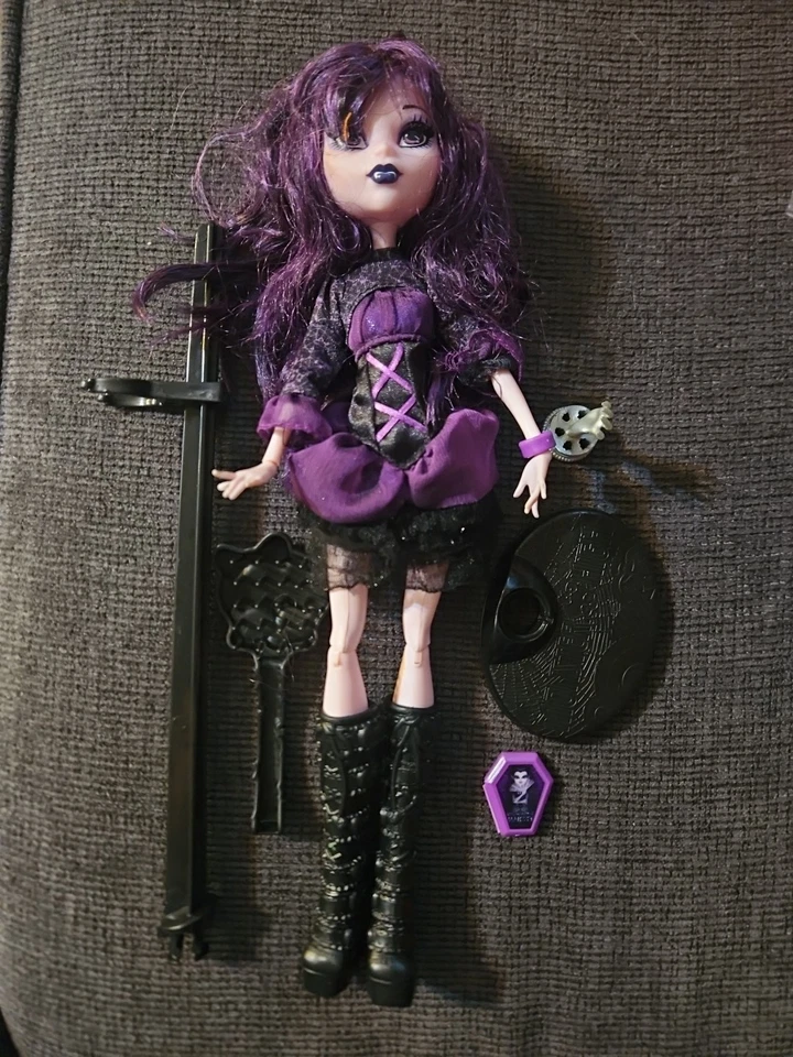 Mattel Monster High Elissabat Frights Camera Action Doll 11'' 2013 - Image 1 of 1