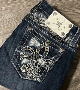 Miss Me Signature Slim Boot Low Rise Dark Wash Fleur De Lis Jeans SZ 29 (31x30) - Picture 1 of 11