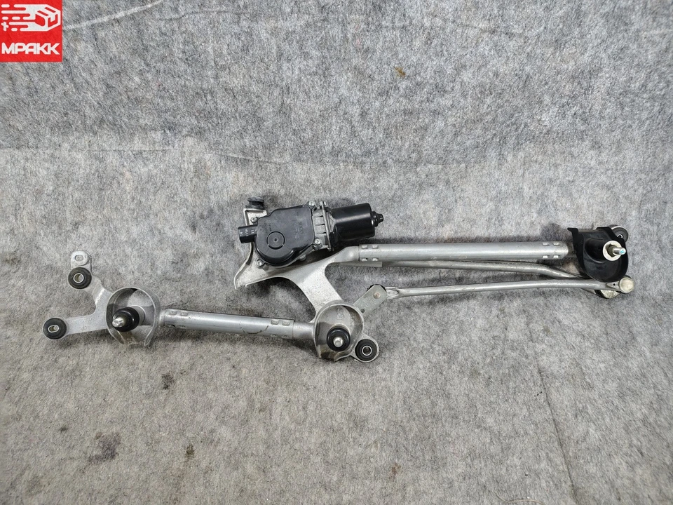 Toyota Prius V 2012-2017 limpiaparabrisas motor montaje acoplamiento OEM 85110-47180 Foto 1 de 4