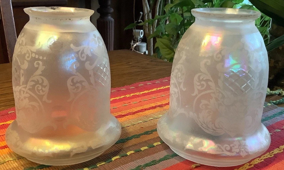 ANTIQUE IRRIDESCENT ACID ETCHED CUT GLASS GAS ELECTRIC LAMP SHADE 2 1/4” FITTER - Image 1 of 4