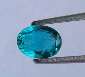 Esmeralda natural de Zambia 1,00 quilates verde azulado raro ovalado facetado - Imagen 1 de 5