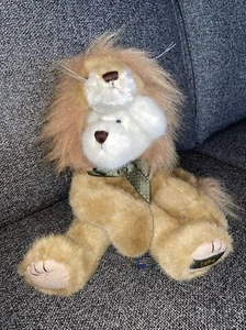Boyds Boyd’s Bears Anhänger 2001 Zirkus Musikbär im Löwenkostüm Plüschgelenke - Bild 1 von 5