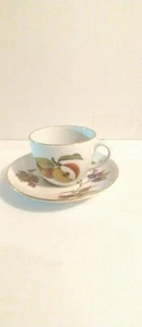 Set 6 tazze e piattini Royal Worcester Evesham oro pere more ciliegie - Foto 1 di 5