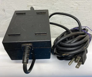 Genuine Original HP 17122B AC Adapter Power Supply for Deskjet 520 550C - Picture 1 of 3