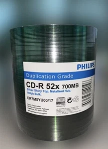 300 PHILIPS 52X Shiny Silver Top CD-R Disc Media 700MB FREE EXPEDITED SHIPPING - Picture 1 of 1