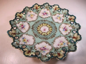 Beautiful Old Nippon OPEN WORK EDGE Florals & Gold Decorated 9" Fancy Plate - Picture 1 of 6
