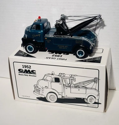 1st Gear Diecast 1:34 1952 GMC Storey Tulsa OK Heavy Duty Wrecker  (WB) - Image 1 of 4