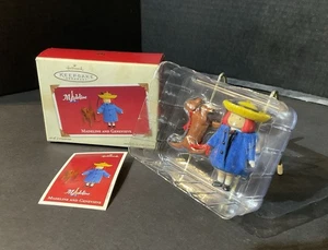 Hallmark Keepsake ornamento Madeline & Genevieve vintage 2002 porcellana/tessuto - Foto 1 di 6
