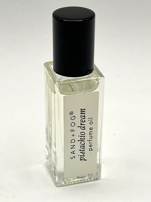 Sand + Fog Eau De Parfum Aceite Pistacho Sueño Perfume Rollerball .17oz Mini Foto 1 de 3