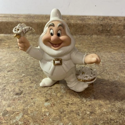 Disney Lenox Showcase Collection Snow White and The Seven Dwarfs Happy Figurine - Image 1 of 4