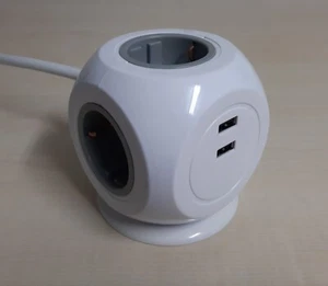 Design-Steckdosenwürfel * 2x USB A * 3x Schuko m. Kindersicherung * wie NEU - Bild 1 von 3