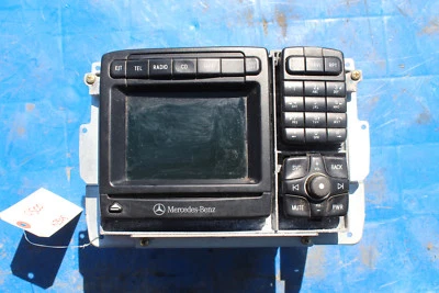 2000-2006 MERCEDES BENZ CL500 NAVIGATION GPS AUDIO STEREO SCREEN UNIT K2505 - Image 1 of 4