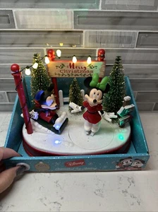 ¡NUEVO! Disney Navidad Mickey y Minnie Mouse Animado Iluminado Patinaje sobre Hielo Musical - Imagen 1 de 9
