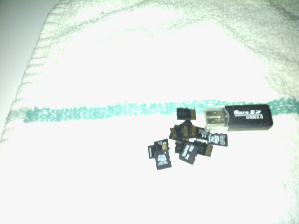 2gb micro sd card     last pack       30 pack - Image 1 of 1