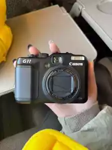 Canon Powershot G11 digital camera 5x Optical Zoom With SD Card/Battery/Charger - Picture 1 of 5