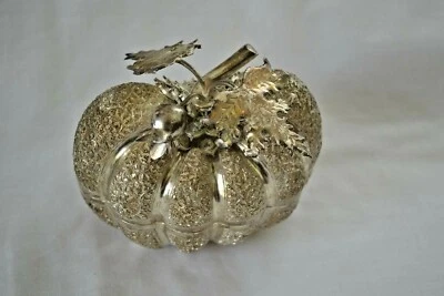 Caja Betel Grande 90% Plata Camboyana Forjada a Mano De Colección Foto 1 de 4