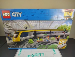 Lego City 60197 Tren de Pasajeros Nuevo Sellado de Fábrica - Retirado en 2022 - Imagen 1 de 7