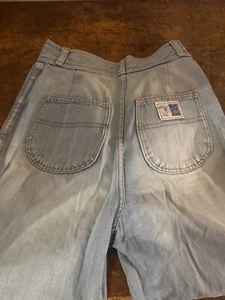 Vintage 80s Levi's Bell Bottom Flared Jeans - Picture 1 of 8