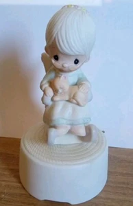 Precious Moments The Purr-fect Grandma Music Box E-7184~TUNE: Always in My Heart - Picture 1 of 4