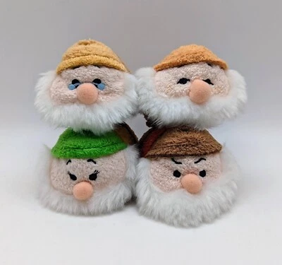 Disney Tsum Tsum SNOW WHITE AND THE SEVEN DWARFS LOT Set of 4 Plush Set - Image 1 of 4