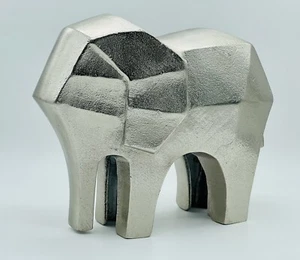 Figura geométrica de elefante de metal escultura - Imagen 1 de 9