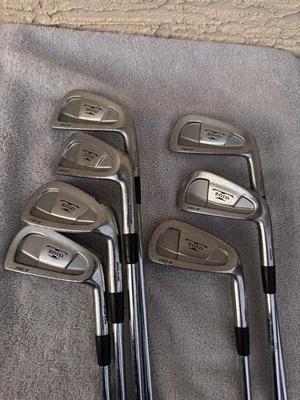 Juego de ejes de hierro Mizuno T-Zoid Pro II 3-9 DG S300 Foto 1 de 4