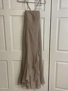 Dama de honor formal de la casa de JJ o madre de la novia talla 8 - Imagen 1 de 3