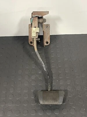 Jeep Wrangler TJ 1997-2006  OEM Automatic Brake Pedal Assembly  FREE SHIPPING - Image 1 of 4