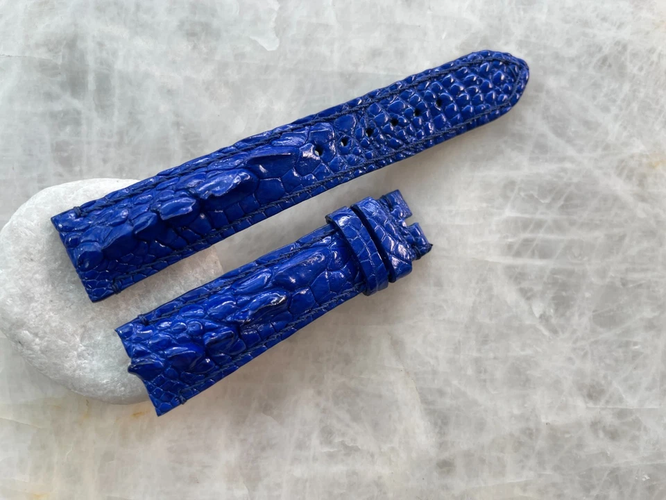 20mm/18mm Blue Alligator Crocodile Print Leather Watch Strap Band - Image 1 of 1