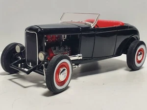 1932 Ford Hot Rod Ertl American Muscle 1:18 Scale Diecast '32 Car Black 7215 - Picture 1 of 9