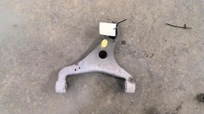 Brazo de control superior trasero derecho usado para: Lincoln Navigator 2003 trasero R Foto 1 de 4