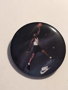 Vintage 1-3/4" Nike 1993 Michael Jordan Pin Metal Rare - Picture 1 of 5