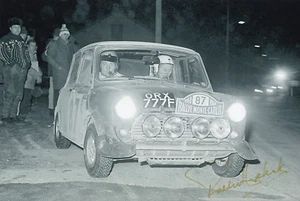 Rallyefahrer Paddy Hopkirk handsigniertes Foto Autogramm Mini 12x8" CE - Bild 1 von 1