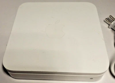 Apple A1408 AirPort Extreme Base Station 802.11n Wireless Router - Image 1 of 4