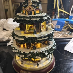 Thomas Kincade City Sidewalks Weihnachtsbaum 2008 beleuchtet Musik Silber Glocken - Bild 1 von 13