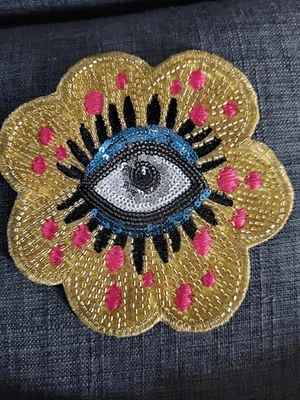 Aplique de globo ocular de diamantes de imitación con cuentas 4,5"x 4,5" coser Foto 1 de 3