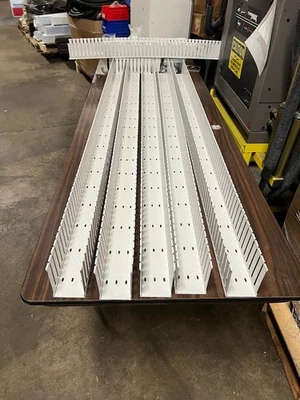 Panduit Panduct NE3X4WH6 Halogen Free Wiring Duct with NC3WH6 Duct Cover New - Image 1 of 4