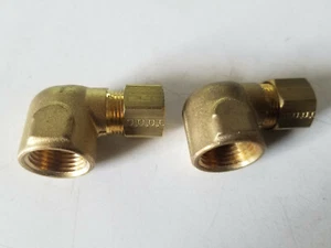 Menge (2) Neu Parker Messing 3/8" NPT x 3/8" Rohr Innengewinde 90° Winkel, 170C-6-6 - Bild 1 von 3