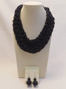 Laura Ashley Set schwarze Samen Perlen geflochten Halskette und Ohrhänger Neu mit Etikett - Bild 1 von 9