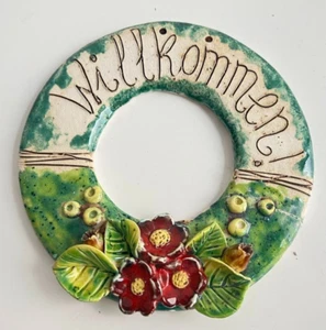 Türschild Keramik Kunsthandwerk Handmade Kunst Kranz VE05 (2401DM70) 09/25 - Bild 1 von 6